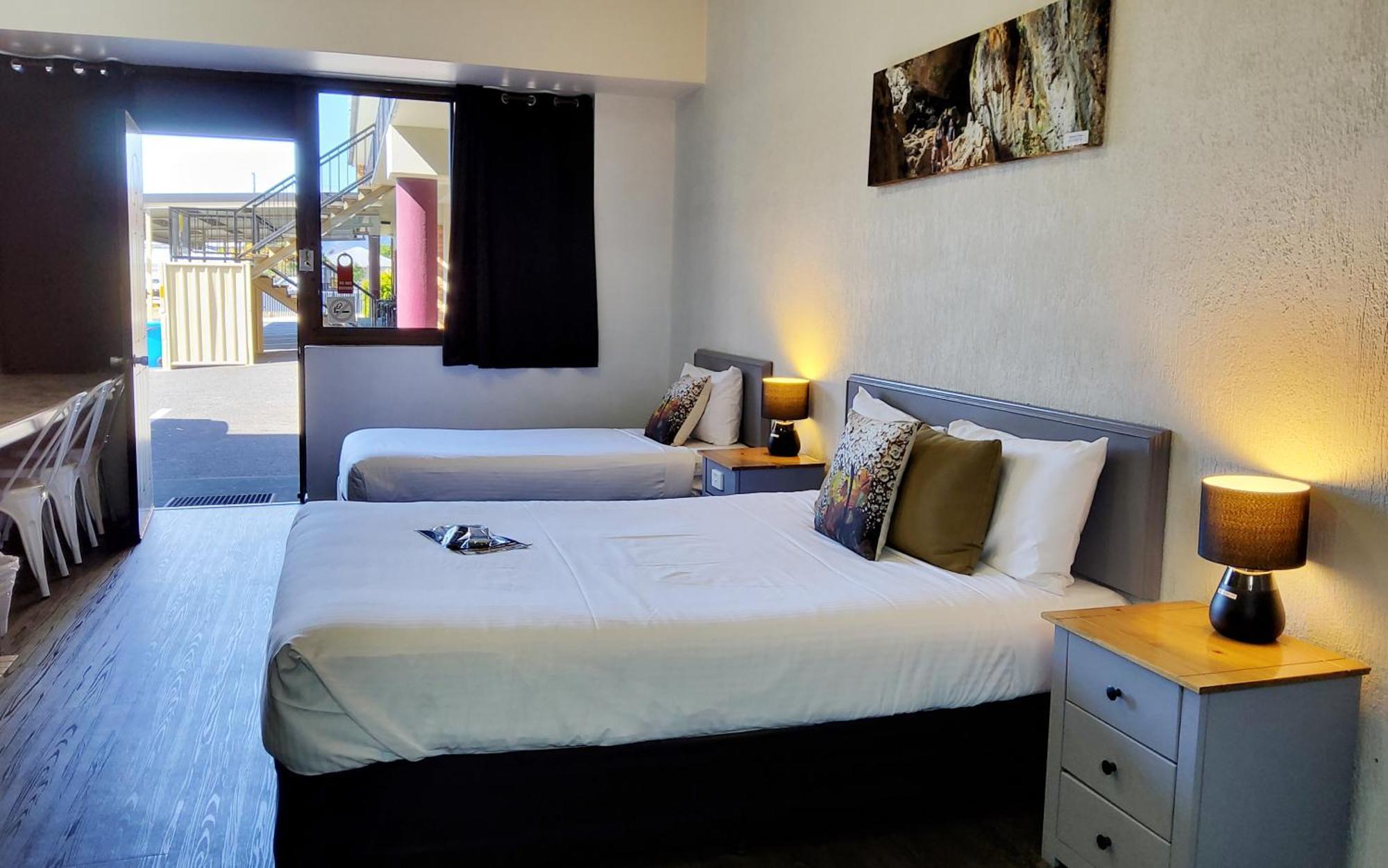 Archer Park Motel Rockhampton Zewnętrze zdjęcie